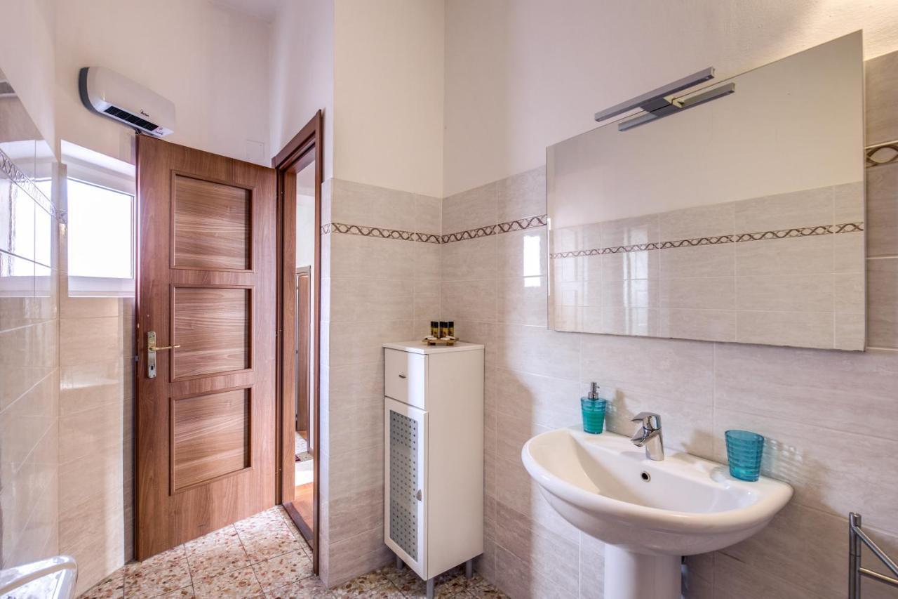 Aweshomeitaly - Lungarno Bellavista Penthouse Pisa Buitenkant foto