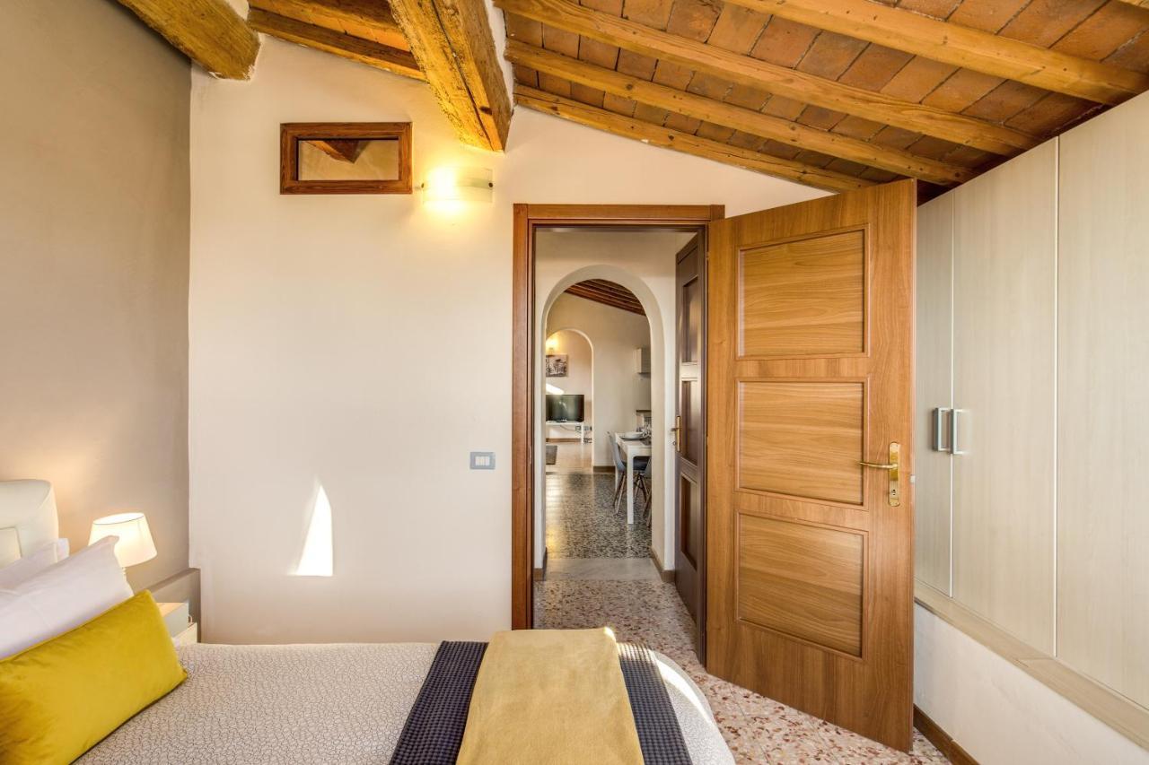 Aweshomeitaly - Lungarno Bellavista Penthouse Pisa Buitenkant foto